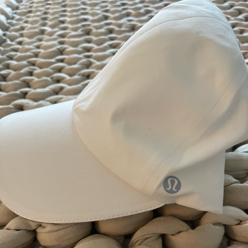 Women’s Fast and Free Running Hat